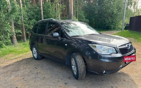 Subaru Forester, 2015 год, 1 890 000 рублей, 3 фотография