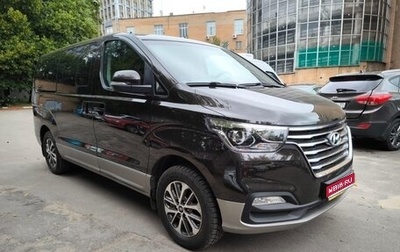 Hyundai Grand Starex Grand Starex I рестайлинг 2, 2019 год, 4 050 000 рублей, 1 фотография