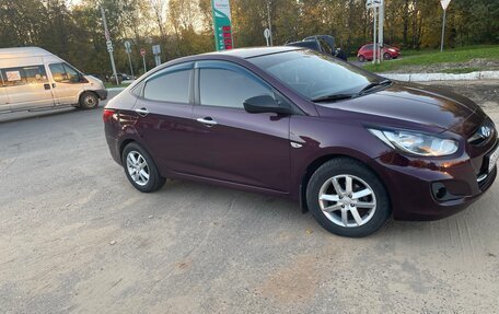 Hyundai Verna, 2012 год, 735 000 рублей, 3 фотография