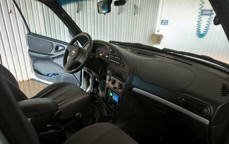Chevrolet Niva I рестайлинг, 2016 год, 710 000 рублей, 8 фотография