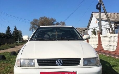 Volkswagen Polo III рестайлинг, 1998 год, 410 000 рублей, 3 фотография
