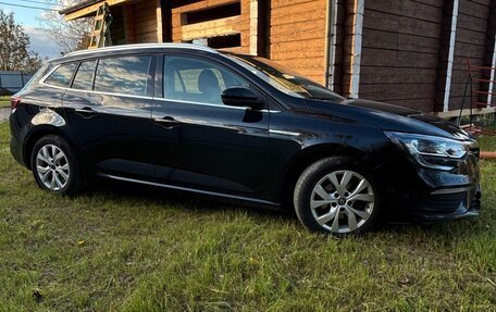 Renault Megane IV, 2019 год, 1 350 000 рублей, 7 фотография