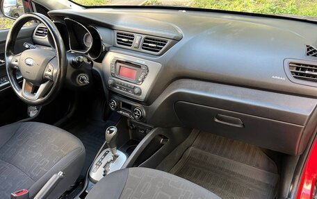 KIA Rio III рестайлинг, 2014 год, 898 000 рублей, 23 фотография