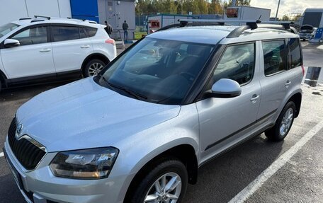 Skoda Yeti I рестайлинг, 2015 год, 1 370 000 рублей, 8 фотография