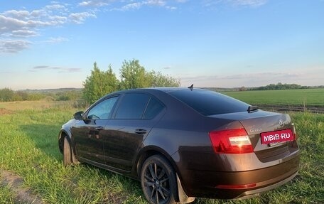 Skoda Octavia, 2018 год, 1 750 000 рублей, 2 фотография
