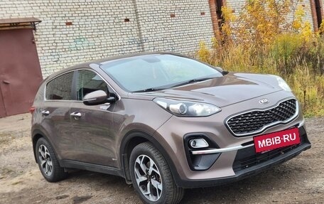 KIA Sportage IV рестайлинг, 2018 год, 2 230 000 рублей, 1 фотография