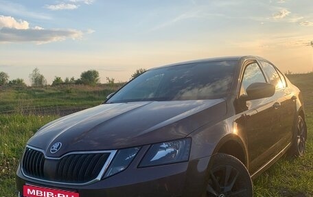 Skoda Octavia, 2018 год, 1 750 000 рублей, 10 фотография