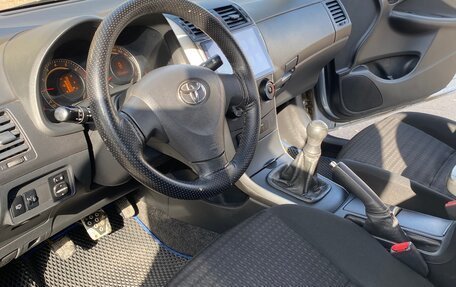 Toyota Corolla, 2008 год, 700 000 рублей, 7 фотография