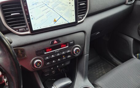 KIA Sportage IV рестайлинг, 2018 год, 2 230 000 рублей, 11 фотография