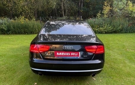 Audi A8, 2010 год, 2 500 000 рублей, 2 фотография
