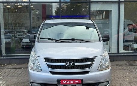 Hyundai Grand Starex Grand Starex I рестайлинг 2, 2008 год, 1 020 000 рублей, 2 фотография