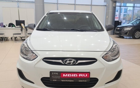 Hyundai Solaris II рестайлинг, 2013 год, 641 000 рублей, 6 фотография