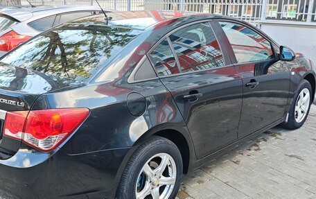 Chevrolet Cruze II, 2011 год, 930 000 рублей, 6 фотография