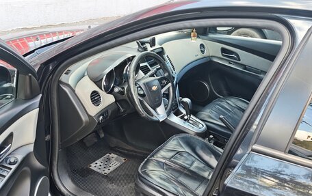 Chevrolet Cruze II, 2011 год, 930 000 рублей, 11 фотография