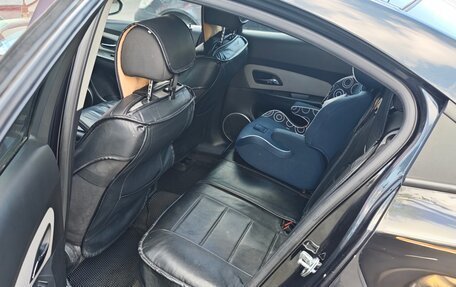 Chevrolet Cruze II, 2011 год, 930 000 рублей, 10 фотография