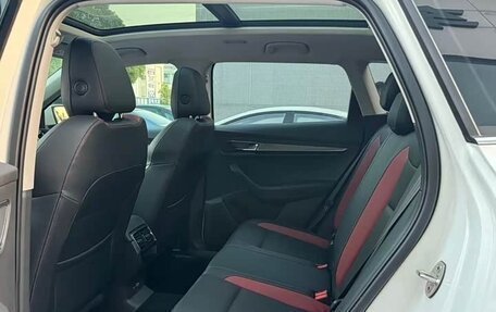 Skoda Karoq I, 2022 год, 2 485 000 рублей, 8 фотография