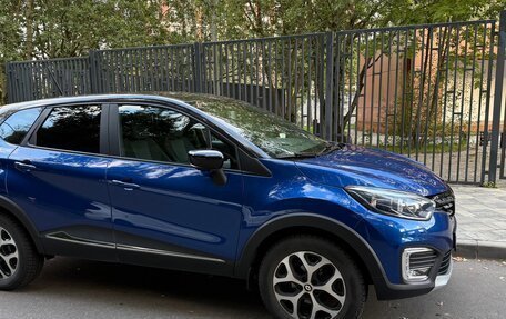 Renault Kaptur I рестайлинг, 2021 год, 1 600 000 рублей, 2 фотография