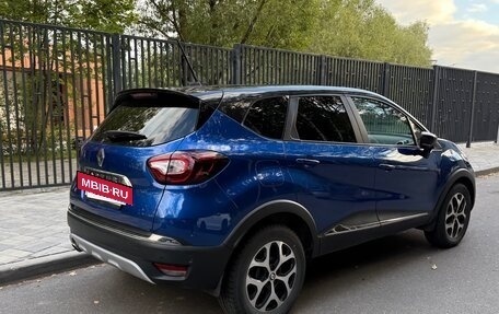 Renault Kaptur I рестайлинг, 2021 год, 1 600 000 рублей, 6 фотография