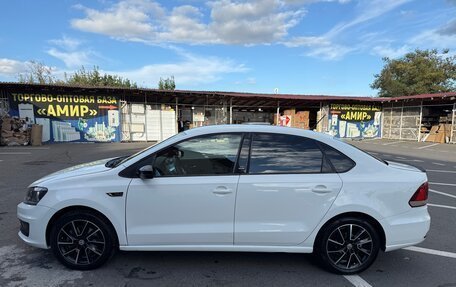 Volkswagen Polo VI (EU Market), 2016 год, 1 050 000 рублей, 4 фотография