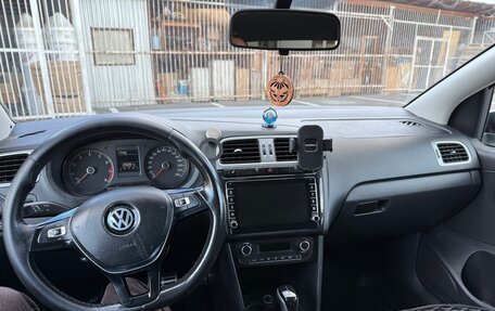 Volkswagen Polo VI (EU Market), 2016 год, 1 050 000 рублей, 8 фотография