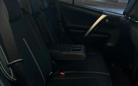 Toyota RAV4, 2019 год, 2 500 000 рублей, 4 фотография