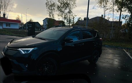 Toyota RAV4, 2019 год, 2 500 000 рублей, 11 фотография