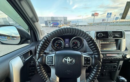 Toyota Land Cruiser Prado 150 рестайлинг 2, 2009 год, 2 500 000 рублей, 14 фотография