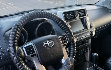 Toyota Land Cruiser Prado 150 рестайлинг 2, 2009 год, 2 500 000 рублей, 8 фотография
