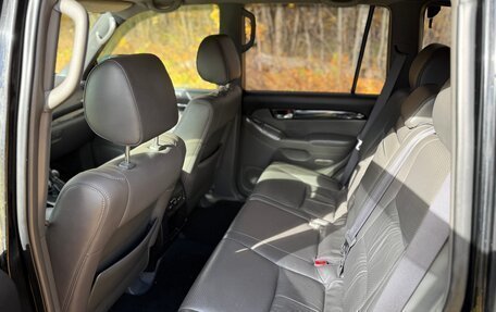 Toyota Land Cruiser Prado 120 рестайлинг, 2008 год, 2 700 000 рублей, 7 фотография