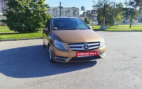 Mercedes-Benz B-Класс, 2012 год, 1 300 000 рублей, 3 фотография