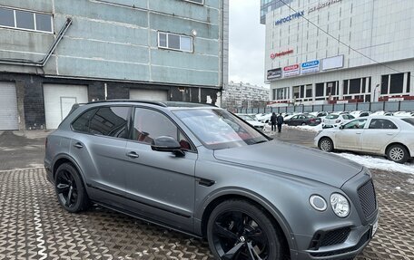Bentley Bentayga I, 2018 год, 13 790 000 рублей, 2 фотография