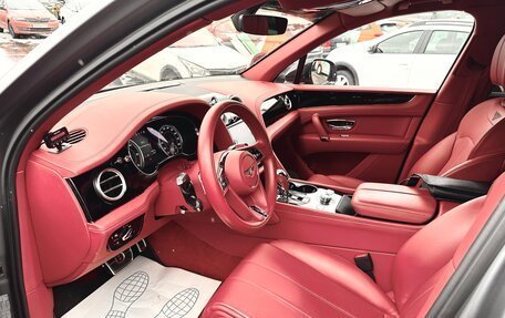 Bentley Bentayga I, 2018 год, 13 790 000 рублей, 3 фотография