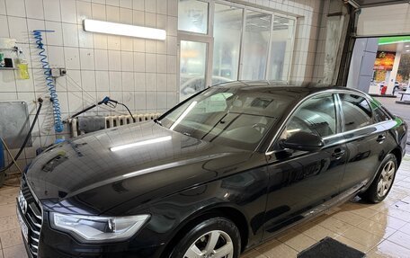 Audi A6, 2011 год, 1 900 000 рублей, 6 фотография