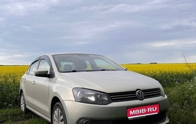 Volkswagen Polo VI (EU Market), 2013 год, 700 000 рублей, 1 фотография