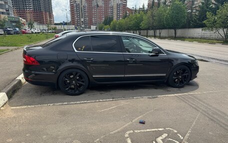 Skoda Superb III рестайлинг, 2014 год, 1 350 000 рублей, 6 фотография