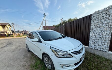 Hyundai Solaris II рестайлинг, 2016 год, 875 000 рублей, 2 фотография