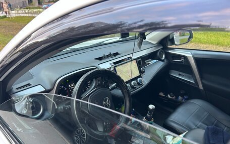 Toyota RAV4, 2017 год, 1 900 000 рублей, 4 фотография