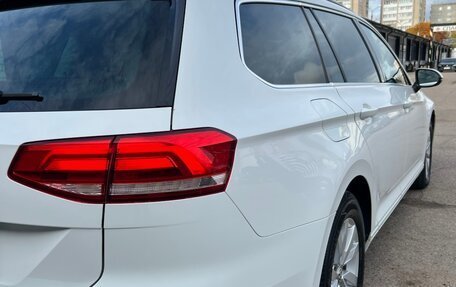 Volkswagen Passat B8 рестайлинг, 2018 год, 2 100 000 рублей, 20 фотография
