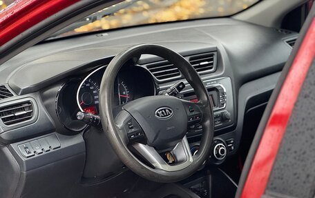 KIA Rio III рестайлинг, 2012 год, 650 000 рублей, 10 фотография
