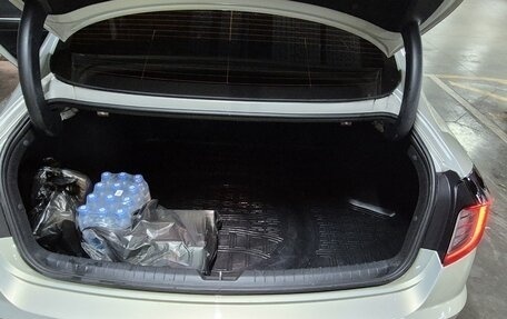 Hyundai Sonata VIII, 2022 год, 3 150 000 рублей, 10 фотография