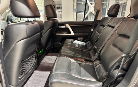 Toyota Land Cruiser 200, 2012 год, 3 890 000 рублей, 19 фотография