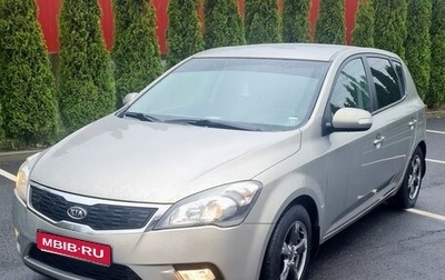 KIA cee'd I рестайлинг, 2011 год, 800 000 рублей, 1 фотография