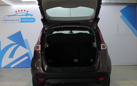 Renault Scenic III, 2010 год, 835 000 рублей, 7 фотография