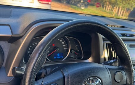 Toyota RAV4, 2015 год, 2 050 000 рублей, 9 фотография