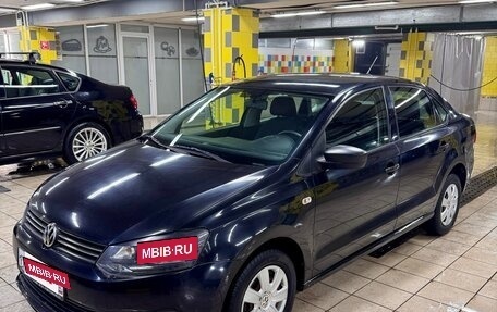 Volkswagen Polo VI (EU Market), 2013 год, 750 000 рублей, 3 фотография