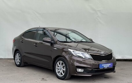 KIA Rio III рестайлинг, 2016 год, 1 099 000 рублей, 2 фотография