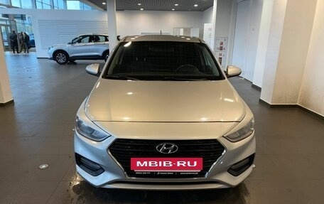 Hyundai Solaris II рестайлинг, 2017 год, 1 020 000 рублей, 8 фотография