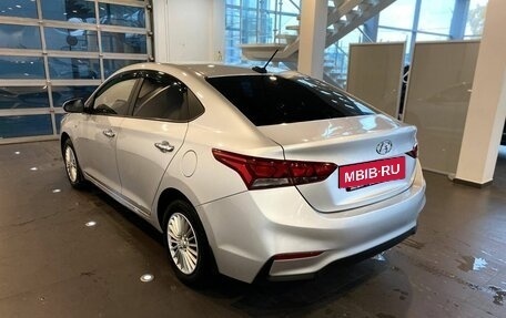 Hyundai Solaris II рестайлинг, 2017 год, 1 020 000 рублей, 5 фотография