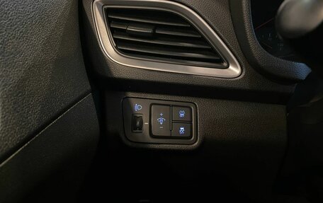 Hyundai Solaris II рестайлинг, 2017 год, 1 020 000 рублей, 32 фотография