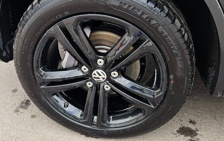 Volkswagen Touareg III, 2016 год, 3 700 000 рублей, 13 фотография